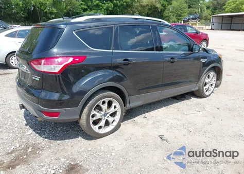 2014 Ford Escape Titanium z USA, uszkodzony, nr VIN 1FMCU0J94EUD77831